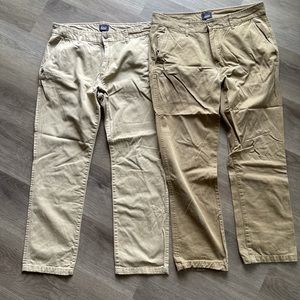 Men’s 34x30 Gap Khakis